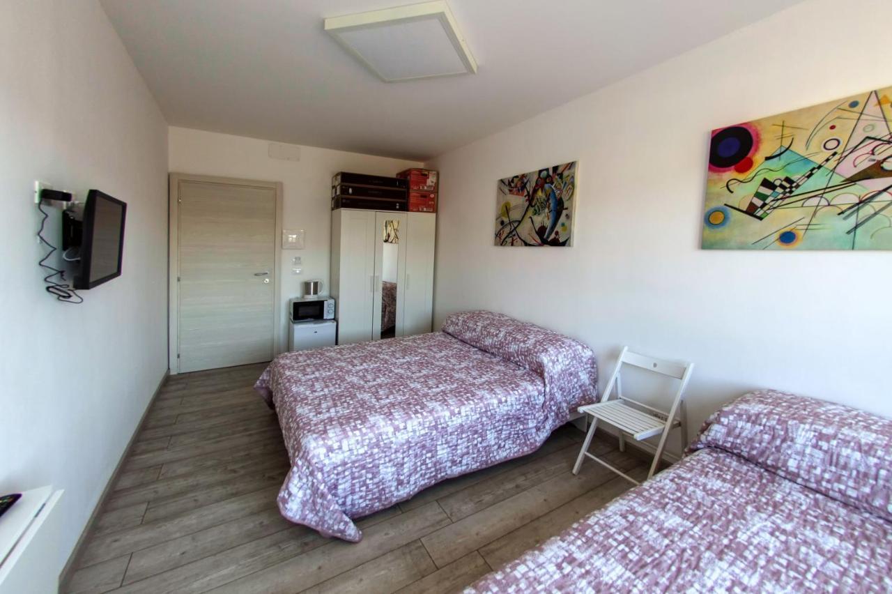 Suite Eleven Genua Exteriör bild